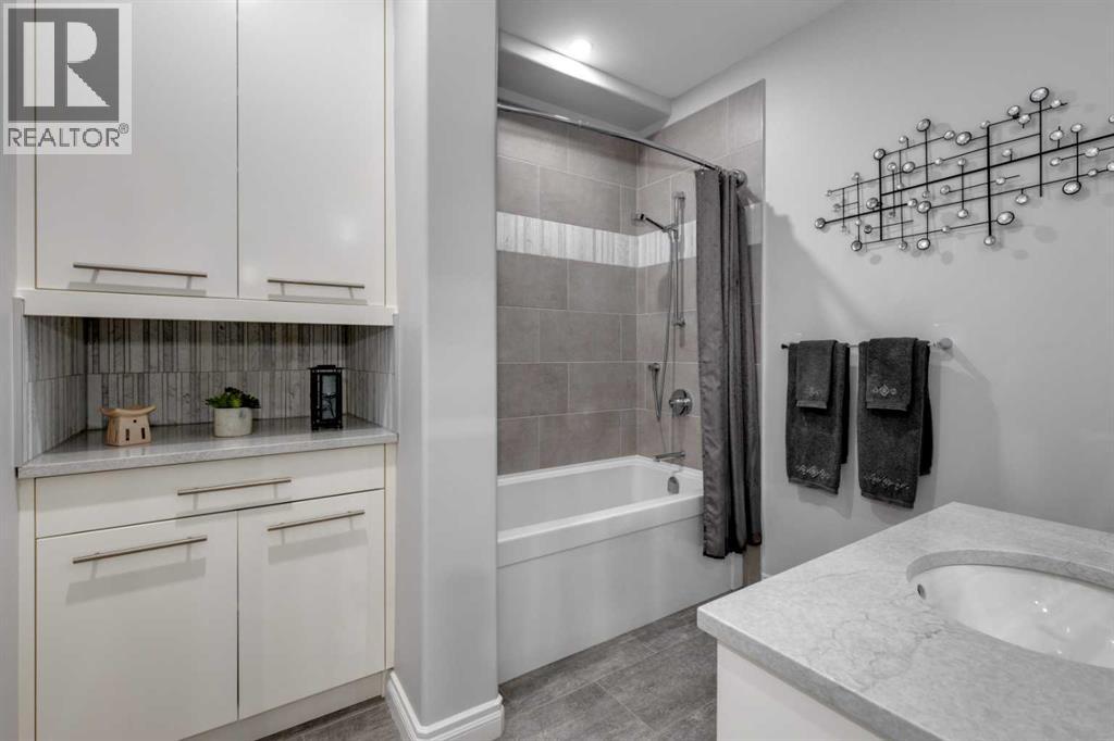 8 Cameron Close, Okotoks, Alberta  T1S 1V1 - Photo 36 - A2279771