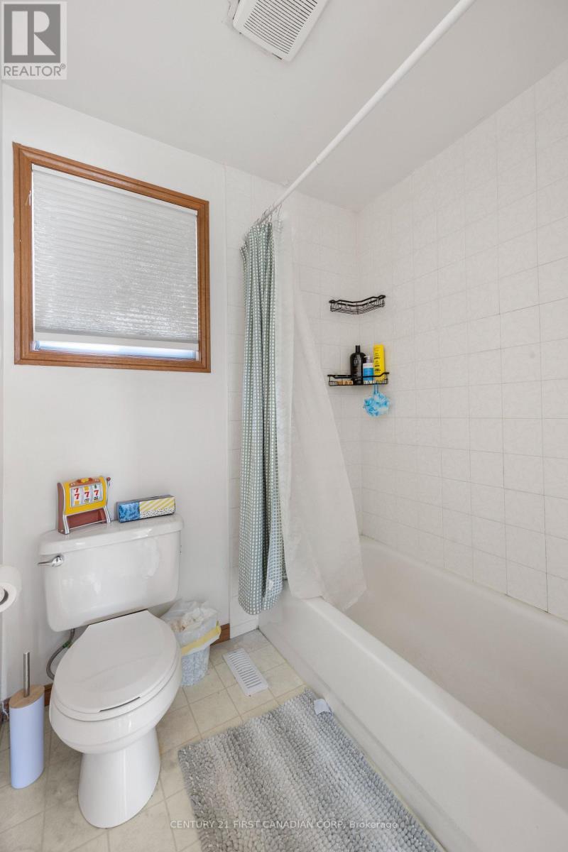 351 Fleming Drive, London East, Ontario  N5V 4Y6 - Photo 22 - X13059224