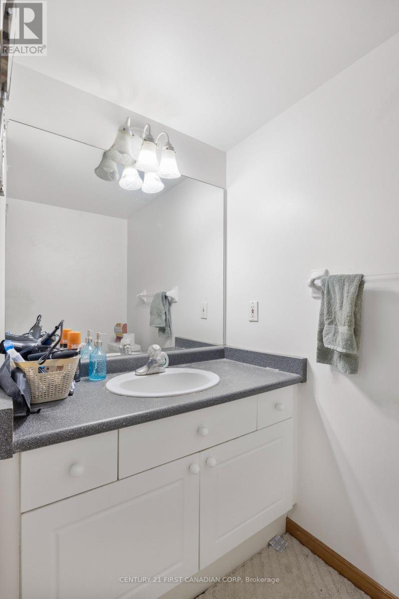 351 Fleming Drive, London East, Ontario  N5V 4Y6 - Photo 30 - X13059224