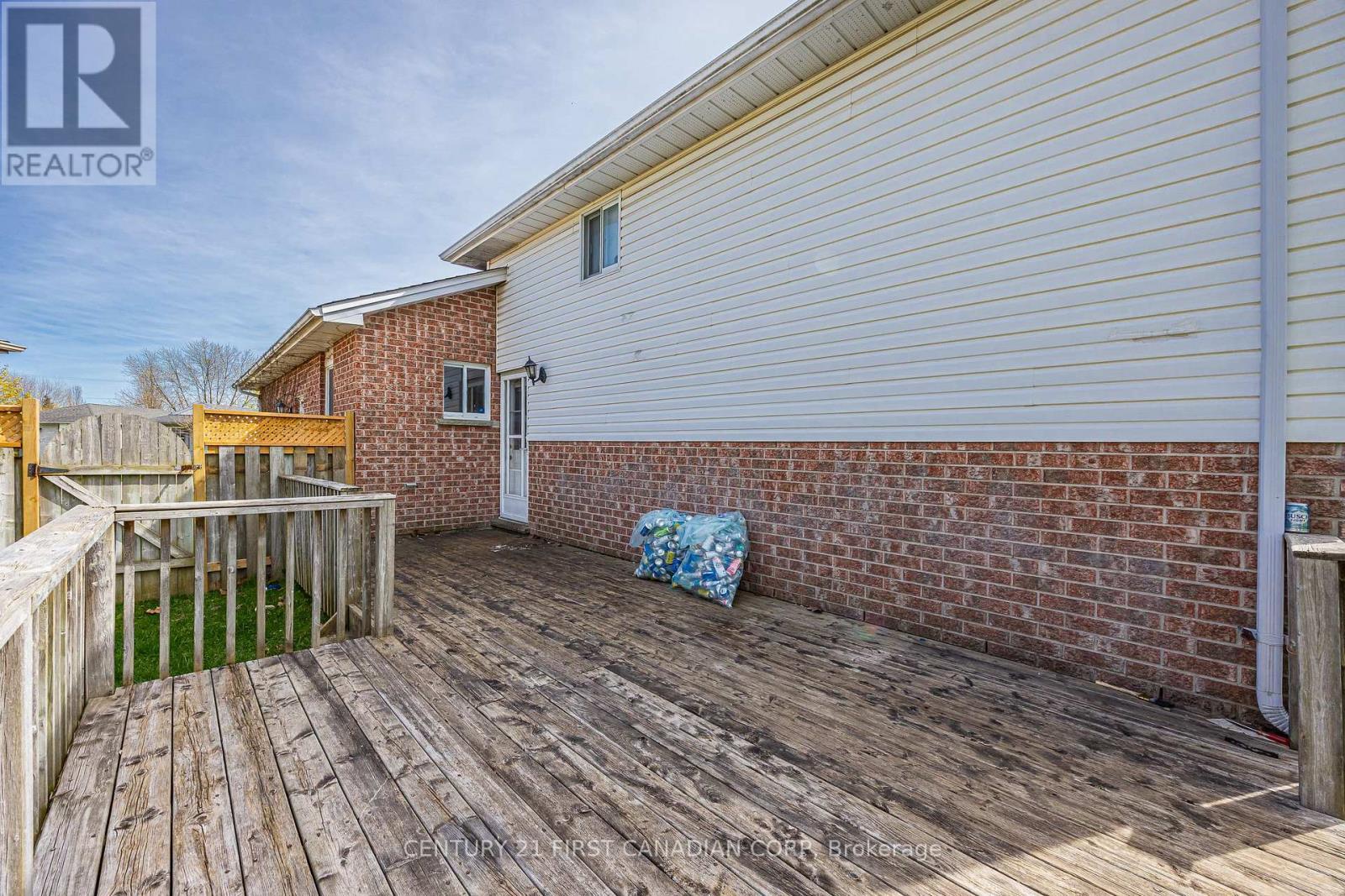 351 Fleming Drive, London East, Ontario  N5V 4Y6 - Photo 36 - X13059224