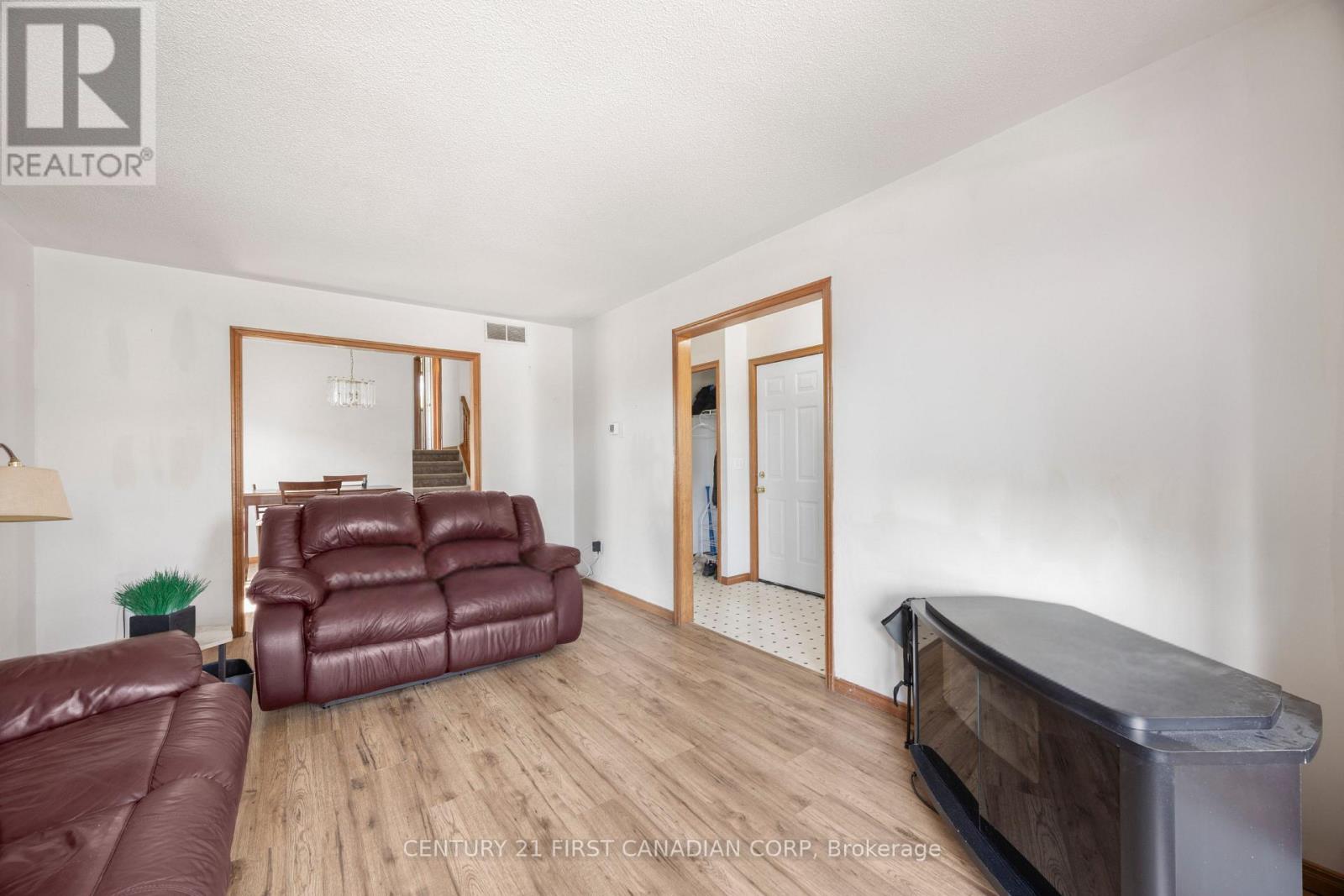 351 Fleming Drive, London East, Ontario  N5V 4Y6 - Photo 9 - X13059224