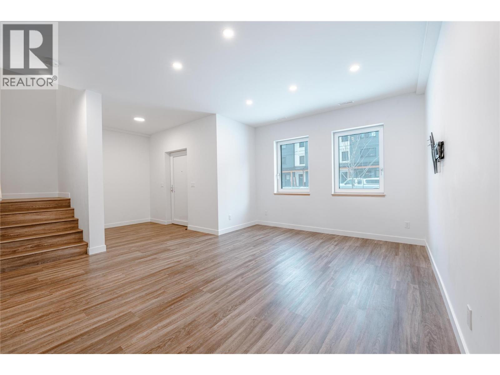 1039 Keystone Crescent, Revelstoke, British Columbia  V0E 2S3 - Photo 12 - 10372873