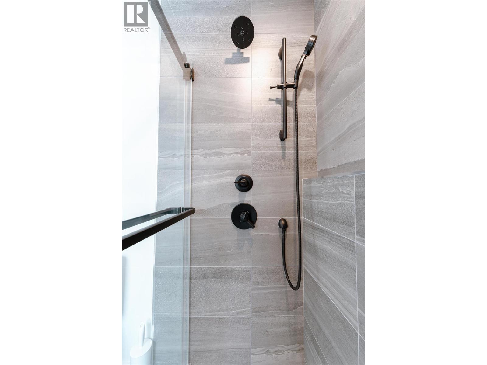 1039 Keystone Crescent, Revelstoke, British Columbia  V0E 2S3 - Photo 25 - 10372873