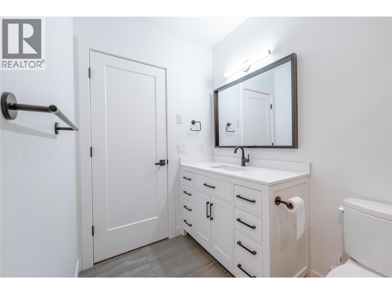 1039 Keystone Crescent, Revelstoke, British Columbia  V0E 2S3 - Photo 35 - 10372873