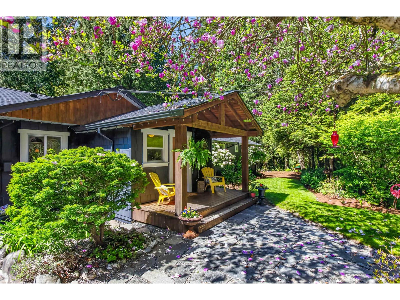 11367 261 Street, Maple Ridge, British Columbia  V2W 1H2 - Photo 2 - R3116123