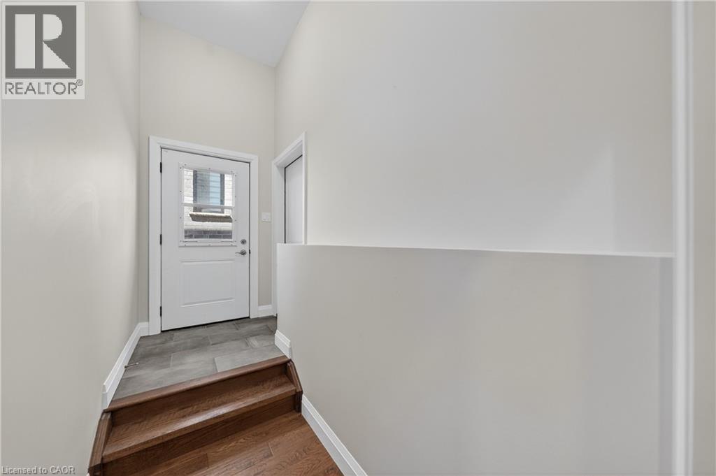 25 Macville Avenue, Kitchener, Ontario  N2K 1T2 - Photo 33 - 40821839