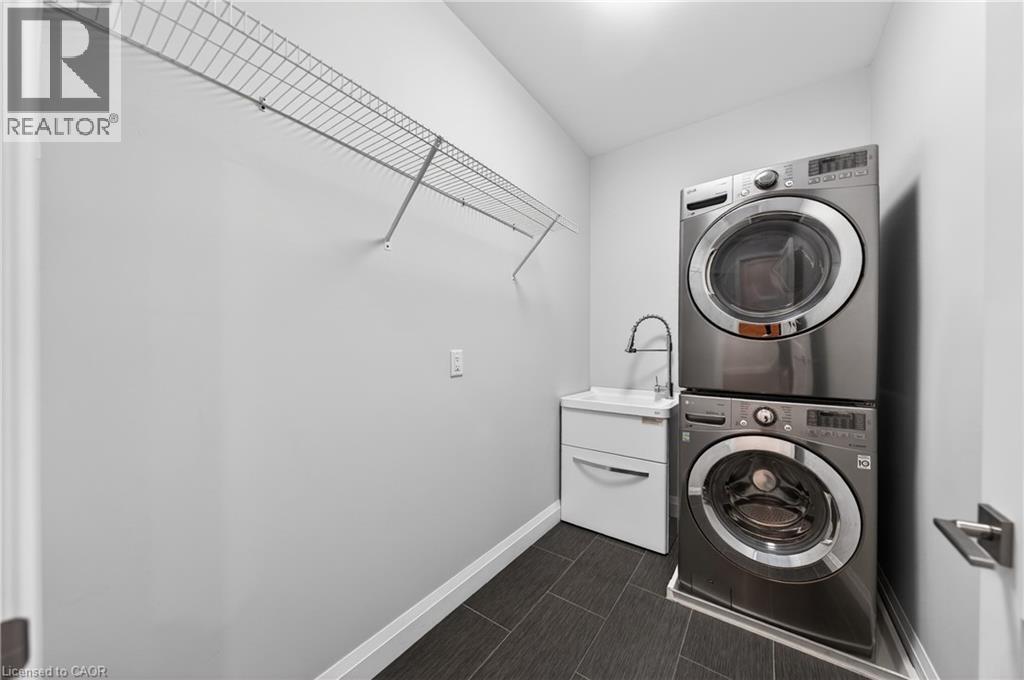 25 Macville Avenue, Kitchener, Ontario  N2K 1T2 - Photo 32 - 40821839