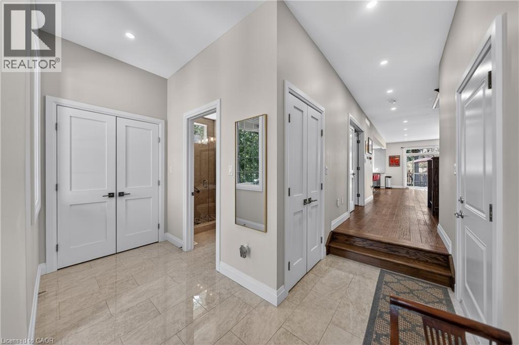 25 Macville Avenue, Kitchener, Ontario  N2K 1T2 - Photo 5 - 40821839