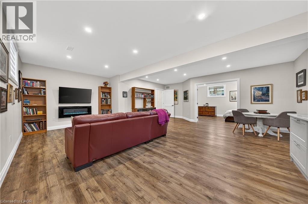 25 Macville Avenue, Kitchener, Ontario  N2K 1T2 - Photo 35 - 40821839