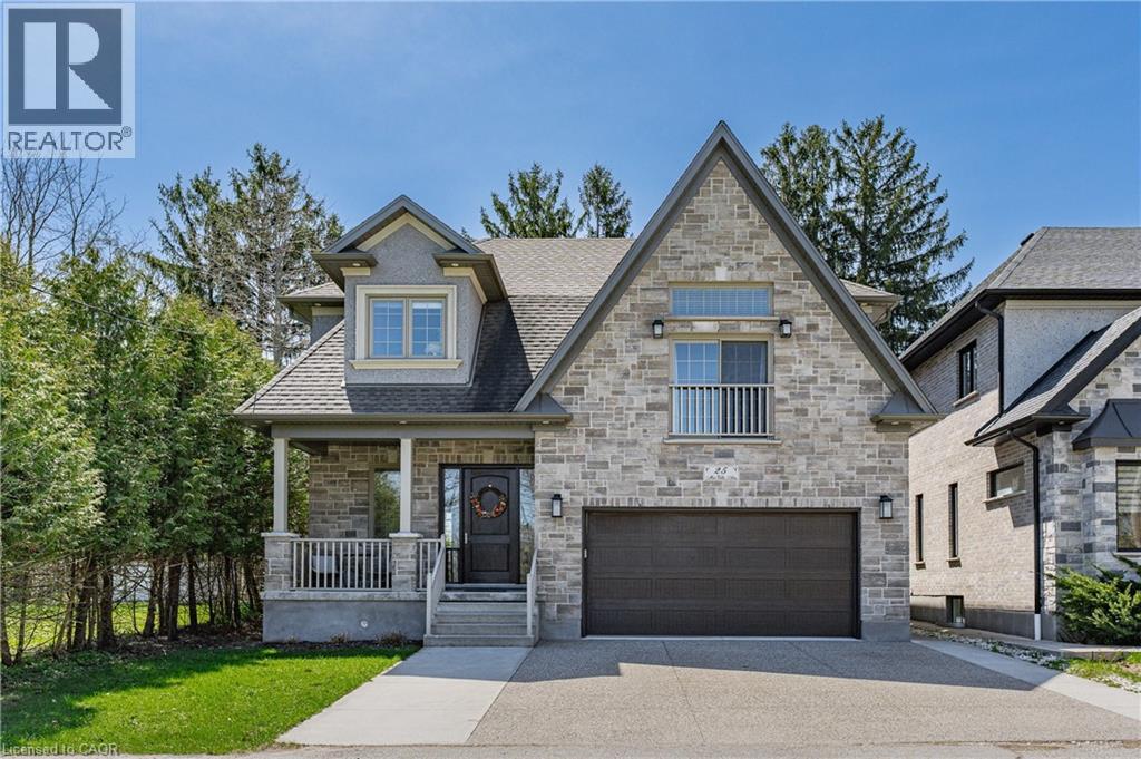 25 MACVILLE Avenue, Kitchener, Ontario