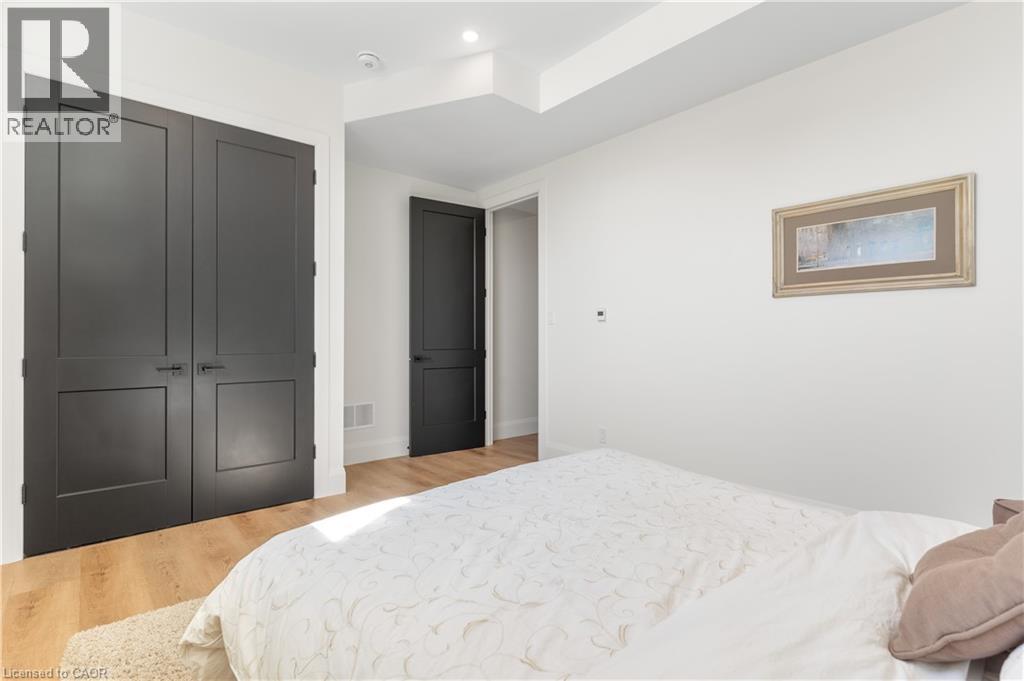 742 Country Squire Road, Waterloo, Ontario  N2J 4G8 - Photo 37 - 40824525