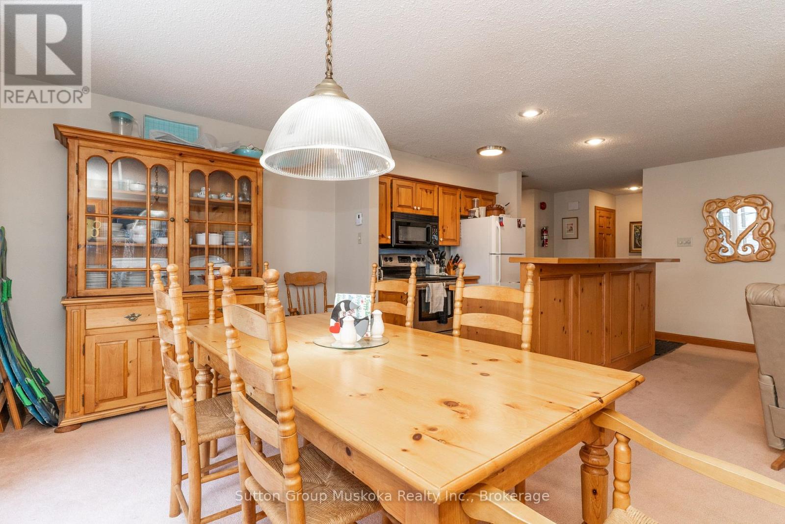 22-102 Oakridge - Deerhurst Resort Drive, Huntsville, Ontario  P1H 2E8 - Photo 12 - X12904142