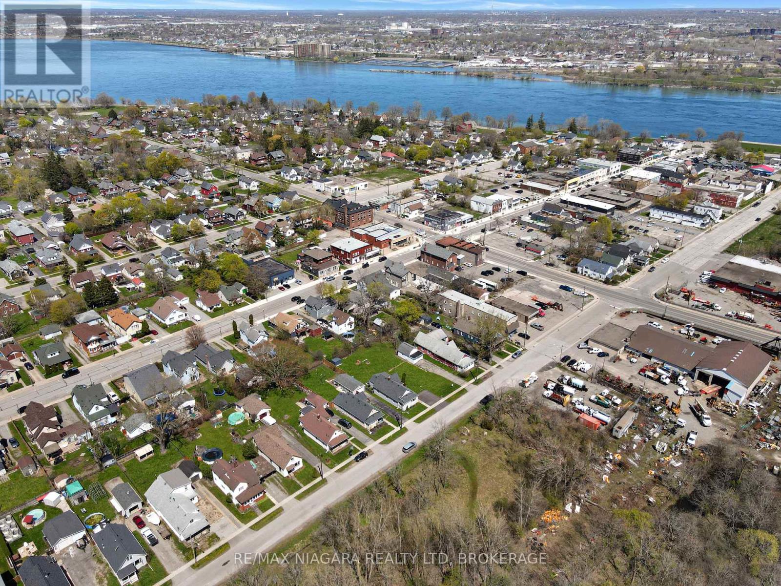 228 Courtwright Street, Fort Erie (Central), Ontario  L2A 2R8 - Photo 25 - X13059158