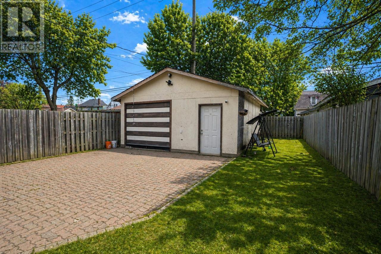 346 Harold St N, Thunder Bay, Ontario  P7C 4C6 - Photo 32 - TB2600845