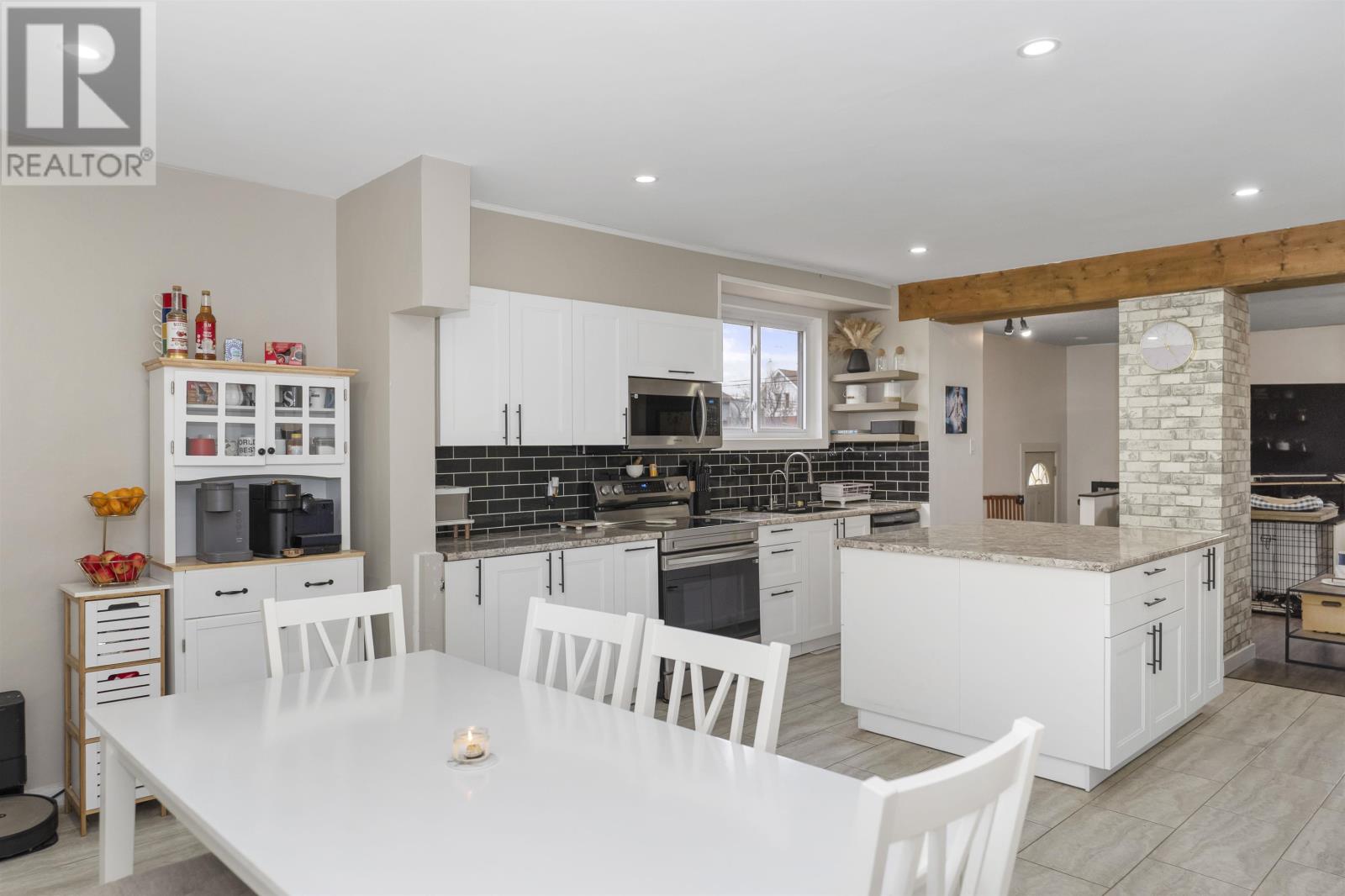 346 Harold St N, Thunder Bay, Ontario  P7C 4C6 - Photo 5 - TB2600845