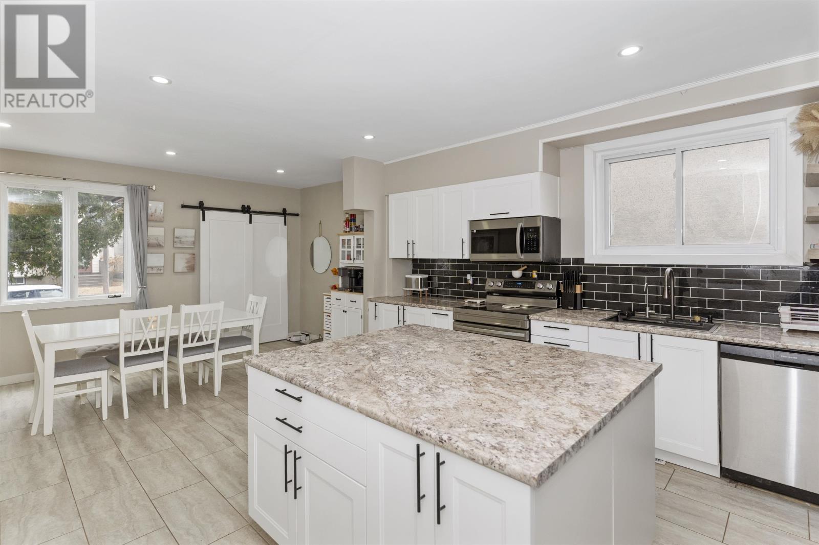 346 Harold St N, Thunder Bay, Ontario  P7C 4C6 - Photo 6 - TB2600845