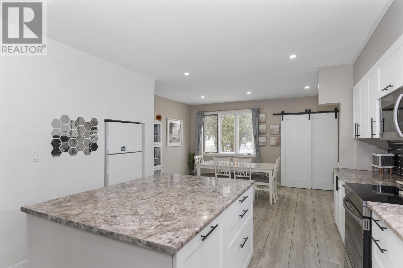 346 Harold St N, Thunder Bay, Ontario  P7C 4C6 - Photo 8 - TB2600845