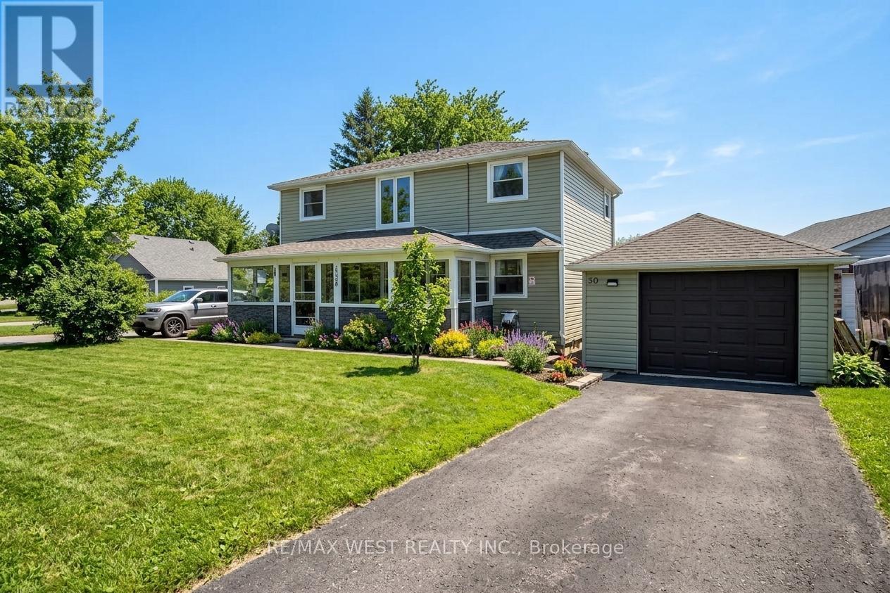 30 QUIET HEIGHTS LANE, Georgina, Ontario