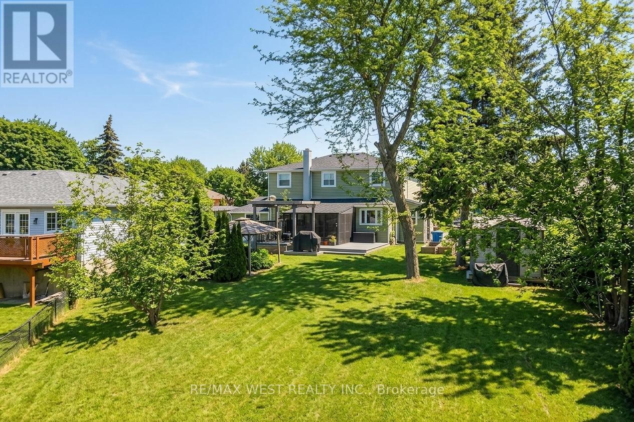 30 Quiet Heights Lane, Georgina, Ontario  L4P 3C8 - Photo 15 - N13058926