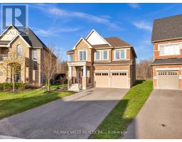 2485 BANDSMAN CRESCENT, Oshawa, Ontario