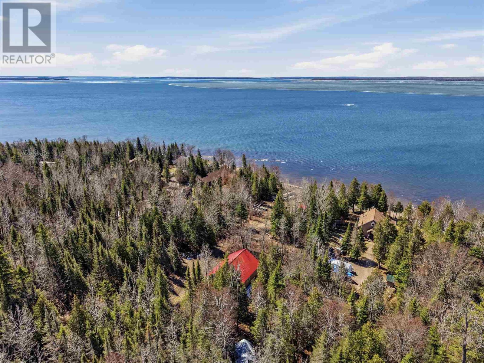 5443 Ellwood BLVD, Hilton Township, Ontario