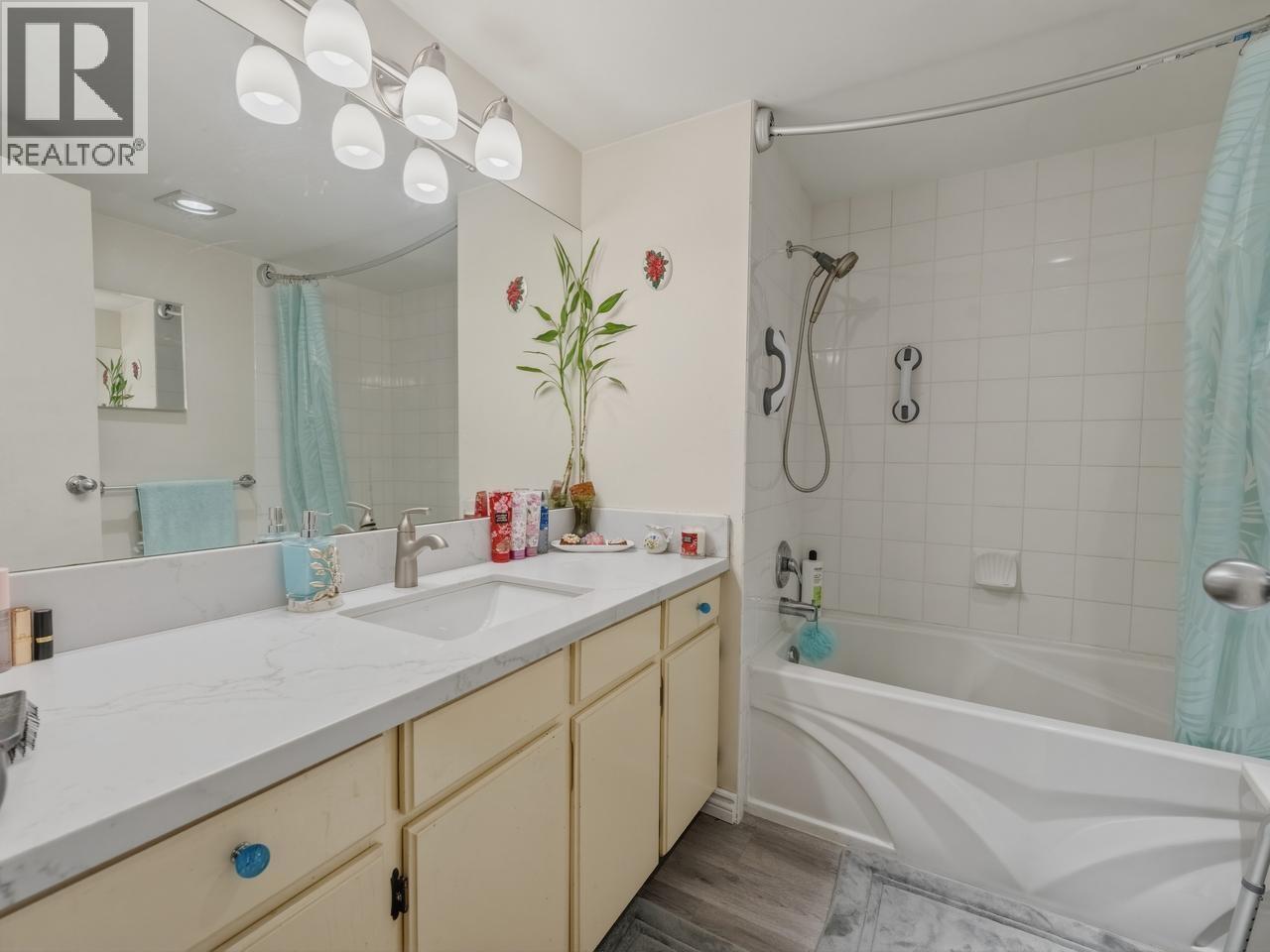 206 721 Hamilton Street, New Westminster, British Columbia  V3M 2M7 - Photo 10 - R3117238