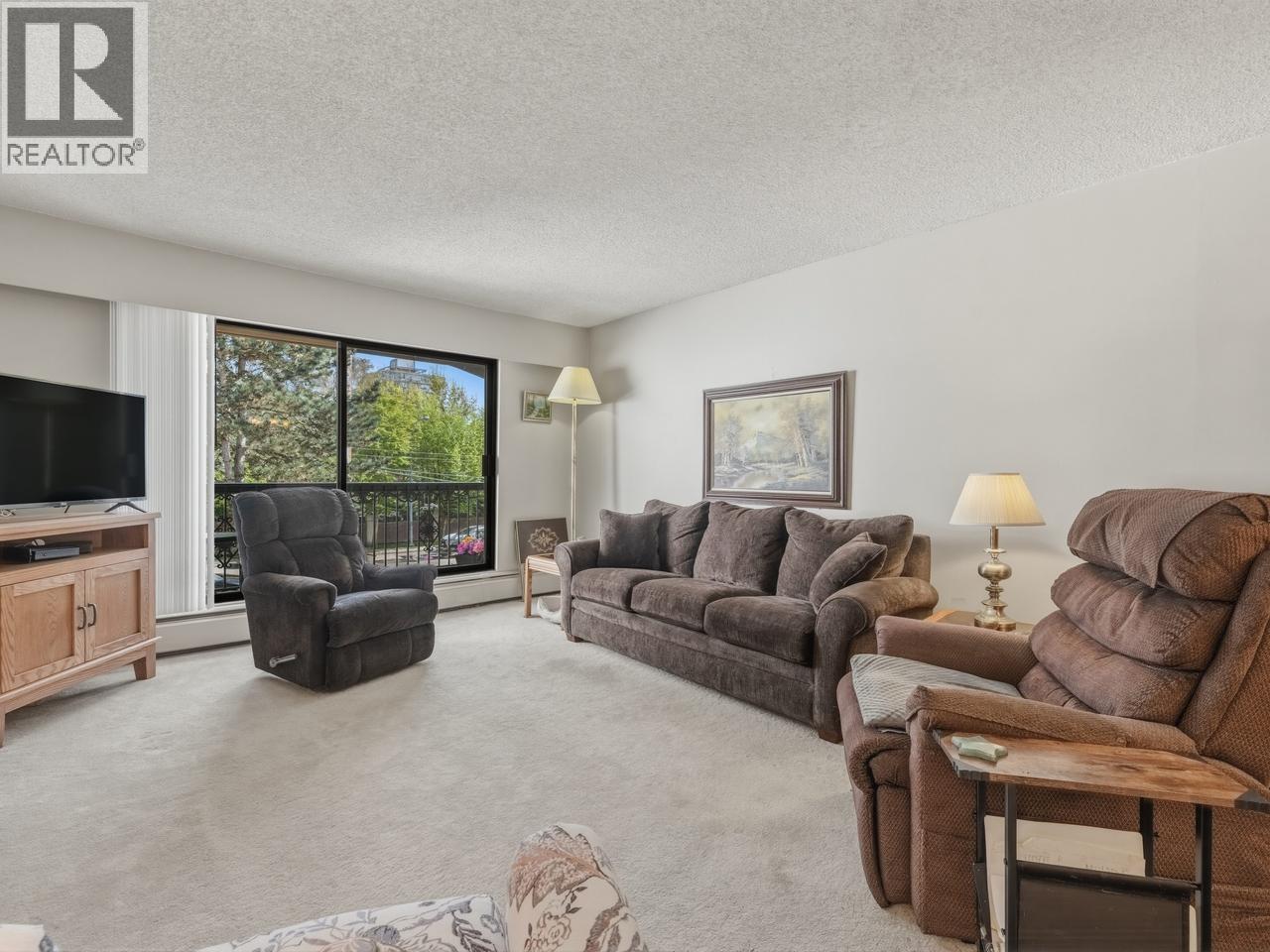 206 721 Hamilton Street, New Westminster, British Columbia  V3M 2M7 - Photo 2 - R3117238