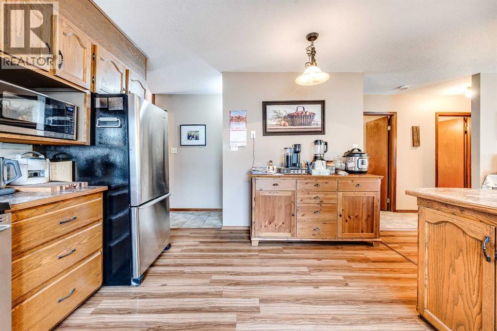 5005 43 Street E, Sylvan Lake, Alberta  T4S 1C1 - Photo 9 - A2296502