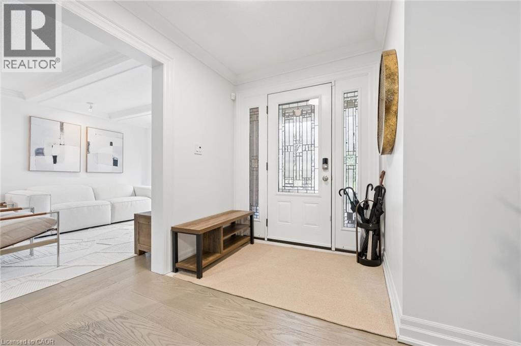 1194 Queen Victoria Avenue, Mississauga, Ontario  L5H 3H3 - Photo 4 - 40825128