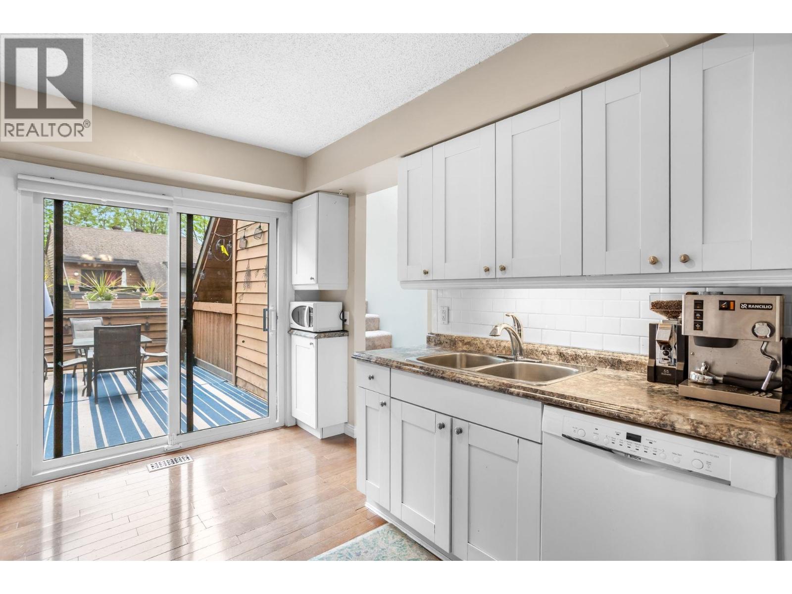 429 Cambridge Way, Port Moody, British Columbia  V3H 3V1 - Photo 19 - R3117313