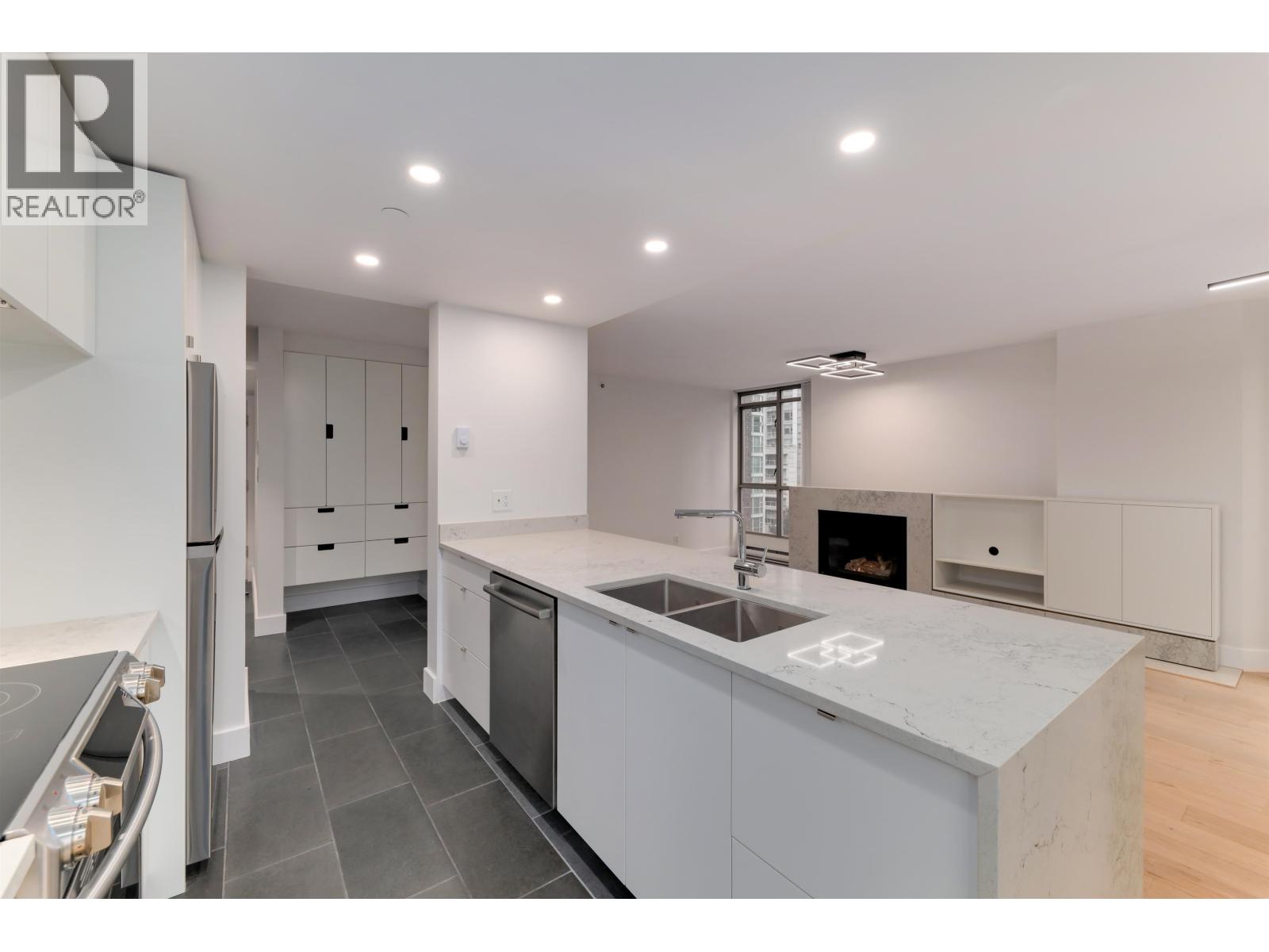 1003 867 Hamilton Street, Vancouver, British Columbia  V6B 6B7 - Photo 18 - R3117321