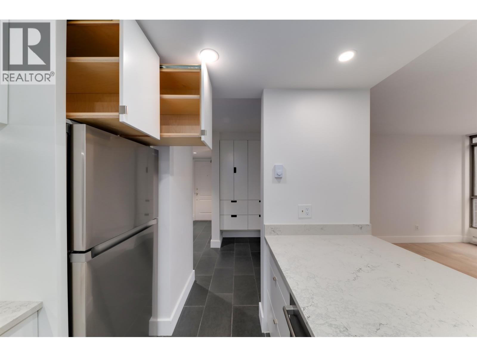 1003 867 Hamilton Street, Vancouver, British Columbia  V6B 6B7 - Photo 19 - R3117321