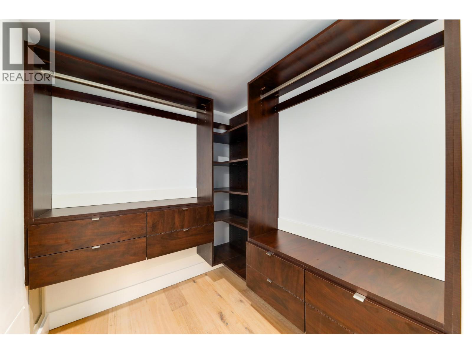 1003 867 Hamilton Street, Vancouver, British Columbia  V6B 6B7 - Photo 24 - R3117321