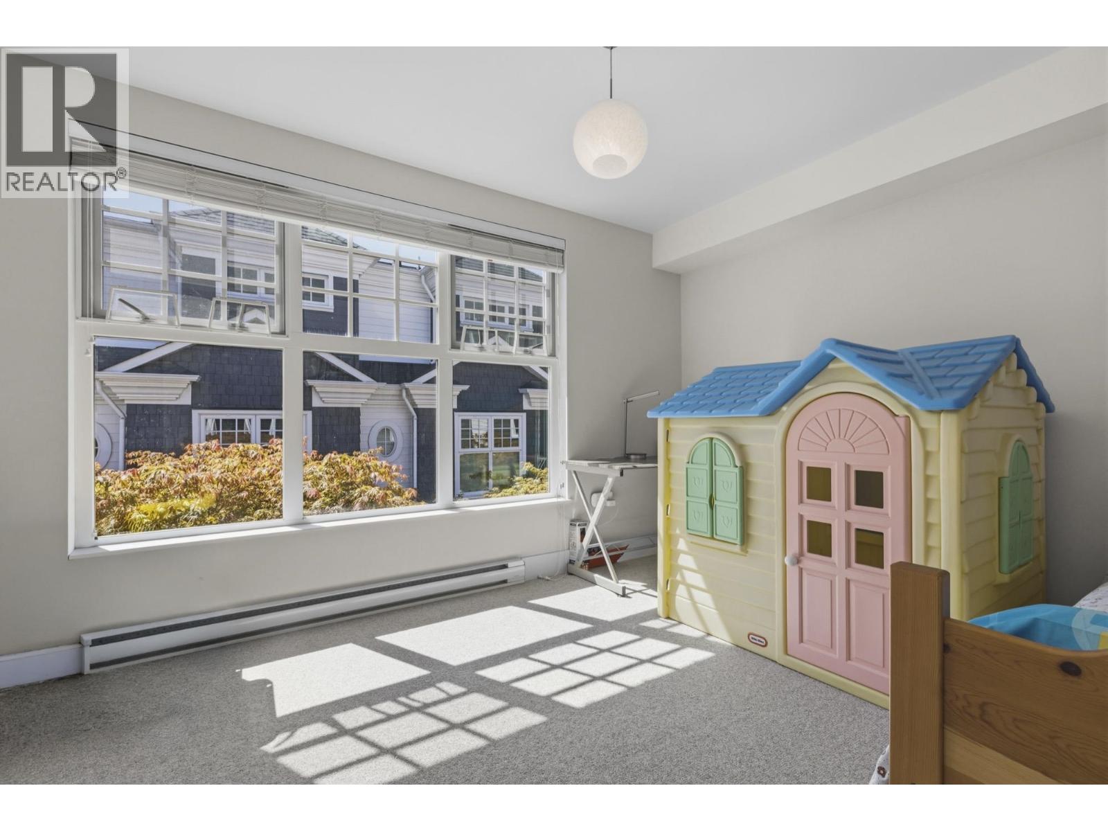 276 W 62nd Avenue, Vancouver, British Columbia  V5X 0H1 - Photo 11 - R3117352