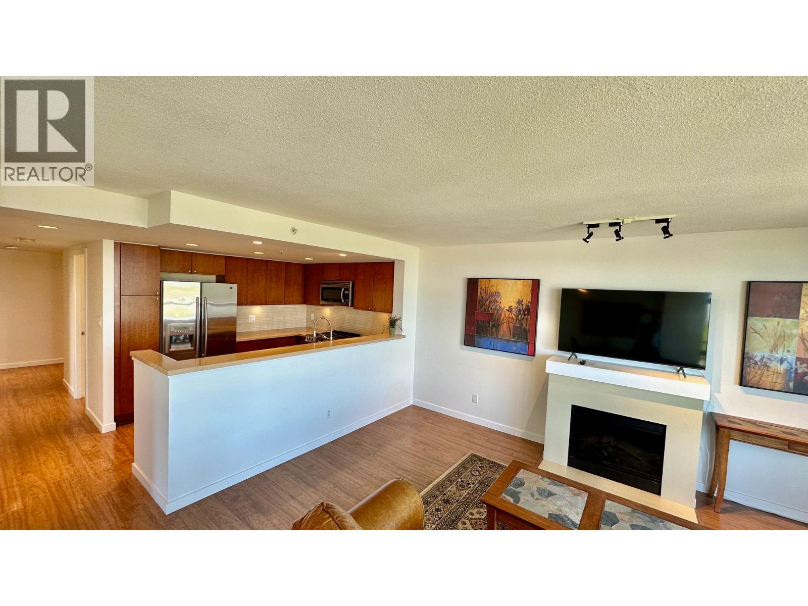 902 8160 Lansdowne Road, Richmond, British Columbia  V6X 0A9 - Photo 9 - R3117357