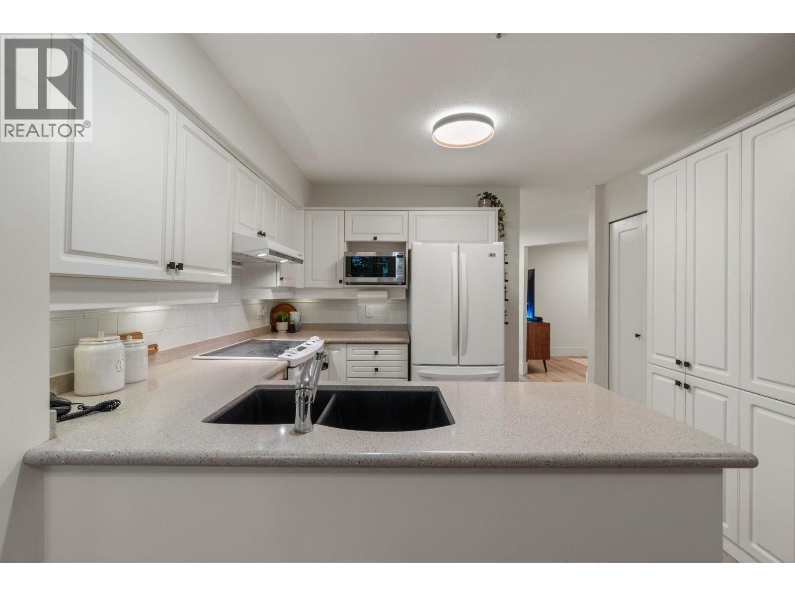 104 180 Ravine Drive, Port Moody, British Columbia  V3H 4Z3 - Photo 11 - R3117365