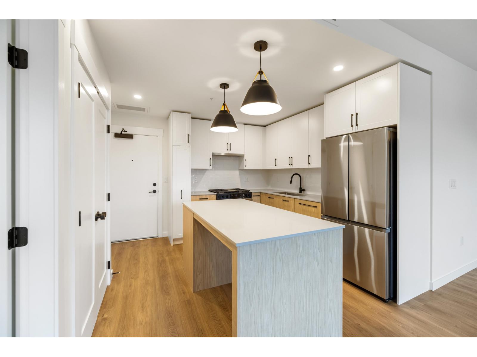 601 27218 Aldergrove Town Center Drive, Langley, British Columbia  V4W 0E4 - Photo 4 - R3116778