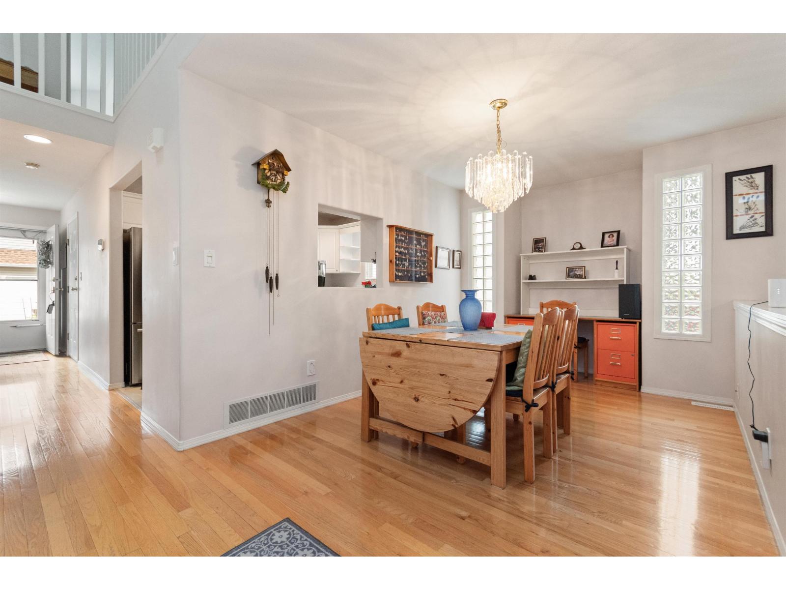 8 46277 Cessna Drive, Chilliwack Proper South, Chilliwack, British Columbia  V2P 1A7 - Photo 8 - R3117182