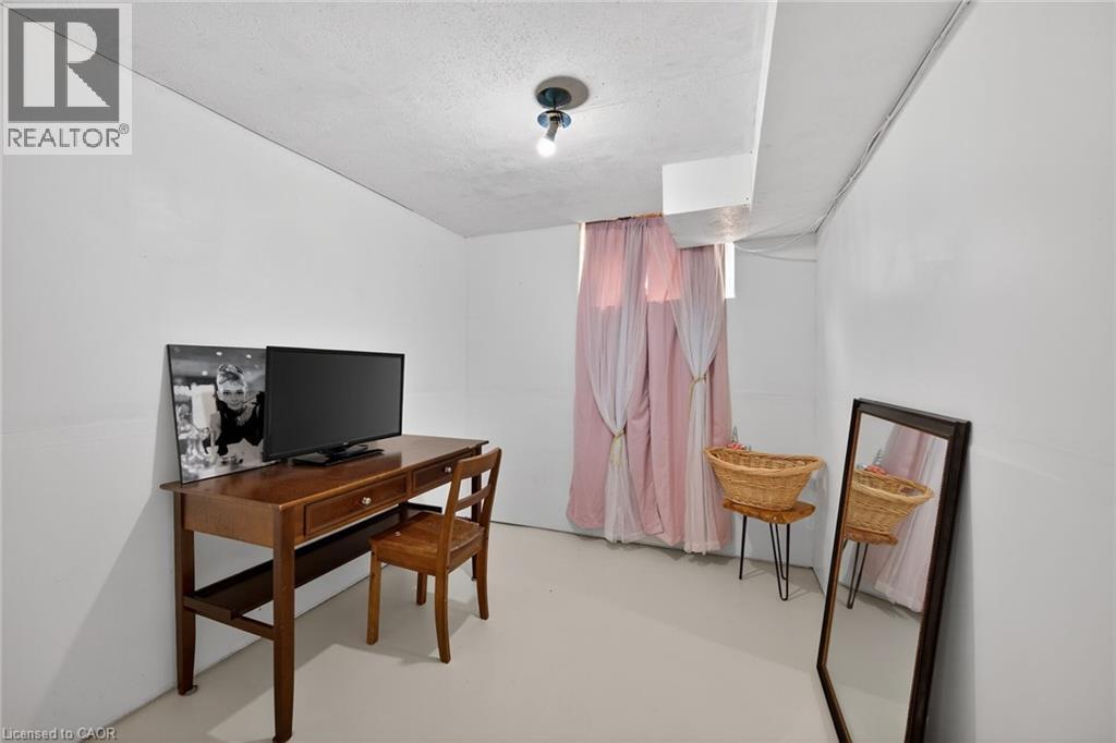 16 Maccoll Place, Caledonia, Ontario  N3W 1K4 - Photo 19 - 40823577