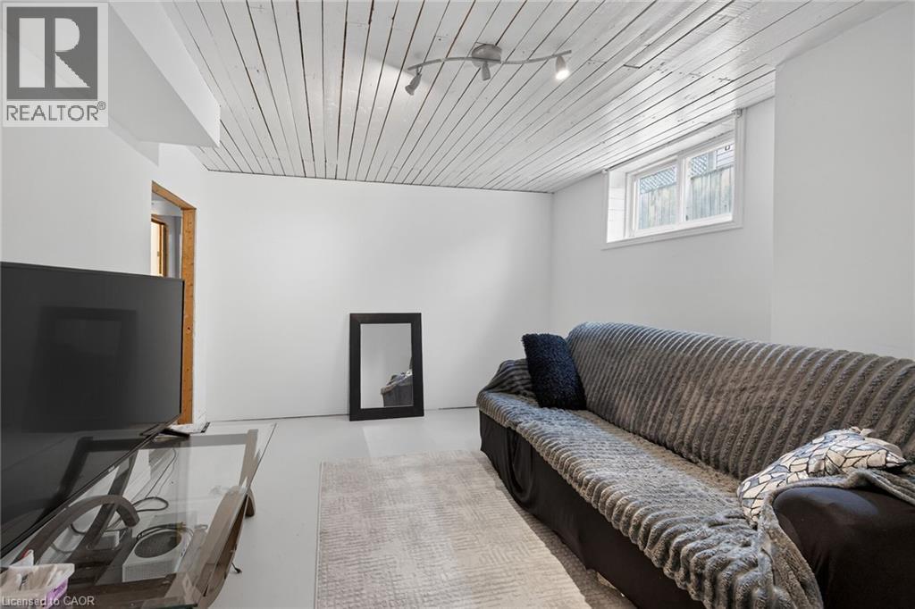 16 Maccoll Place, Caledonia, Ontario  N3W 1K4 - Photo 18 - 40823577