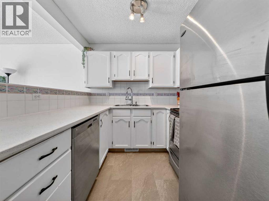 63 Harvest Glen Heights Ne, Calgary, Alberta  T3K 4L3 - Photo 17 - A2291543