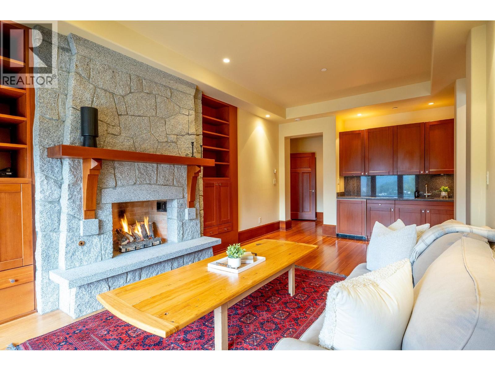 3833 Sunridge Drive, Whistler, British Columbia  V8E 0W1 - Photo 20 - R3117343