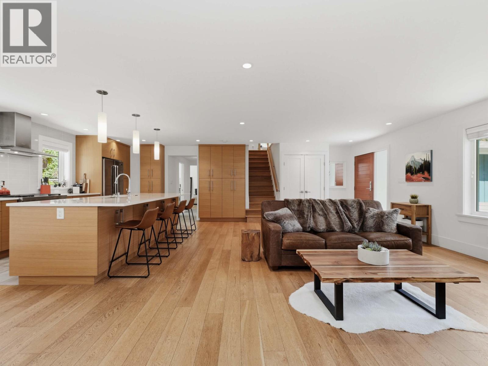 2708 Byron Road, North Vancouver, British Columbia  V7H 1M2 - Photo 4 - R3117370