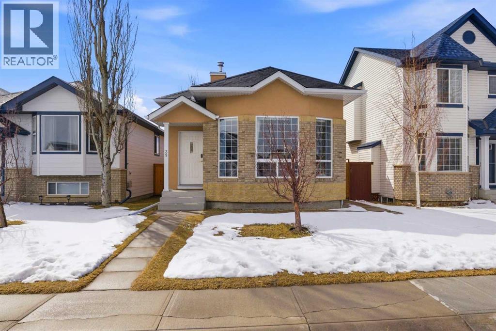 39 Saddlemont Close NE, calgary, Alberta