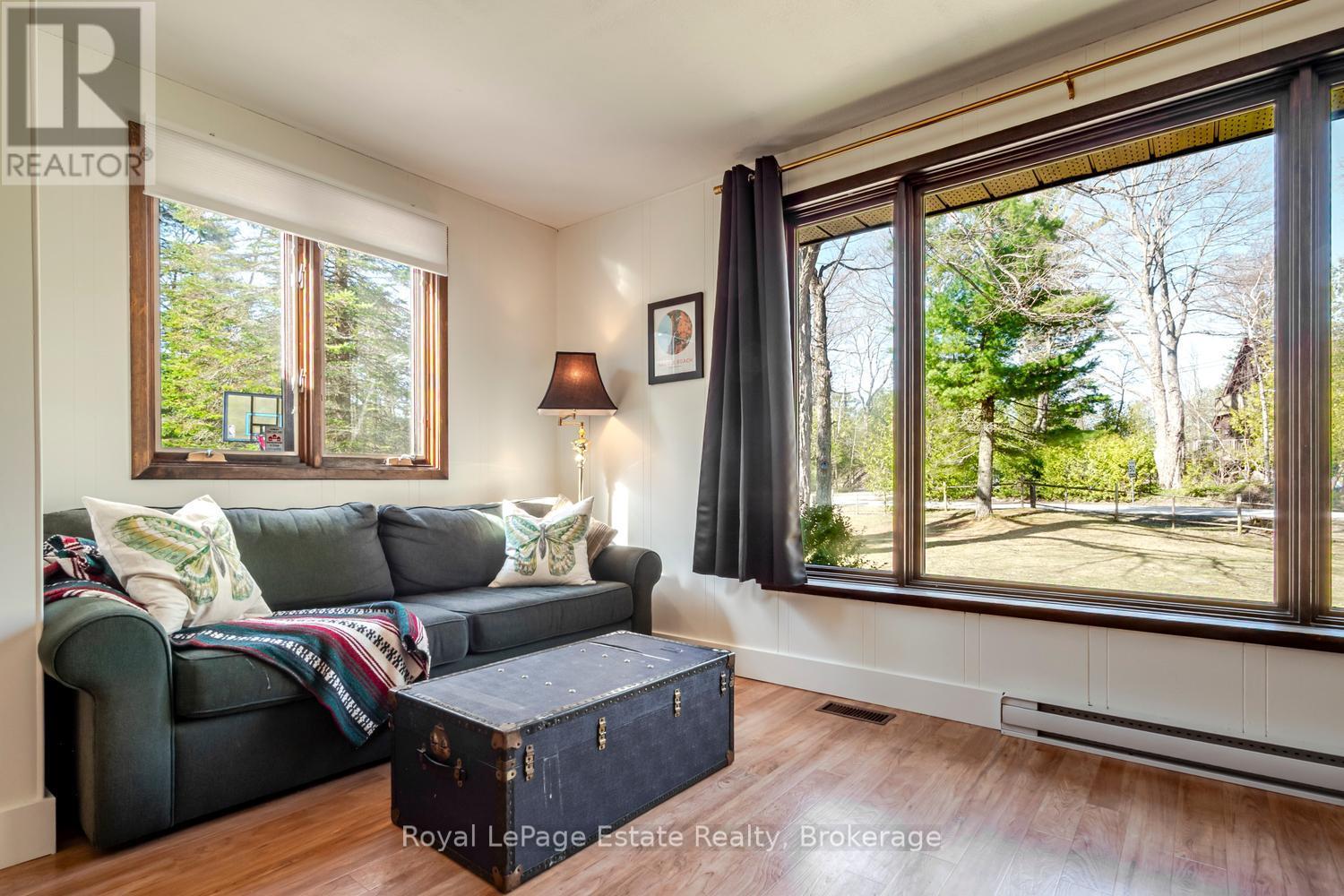 1207 Sauble Falls Road, South Bruce Peninsula, Ontario  N0H 2G0 - Photo 16 - X13059100