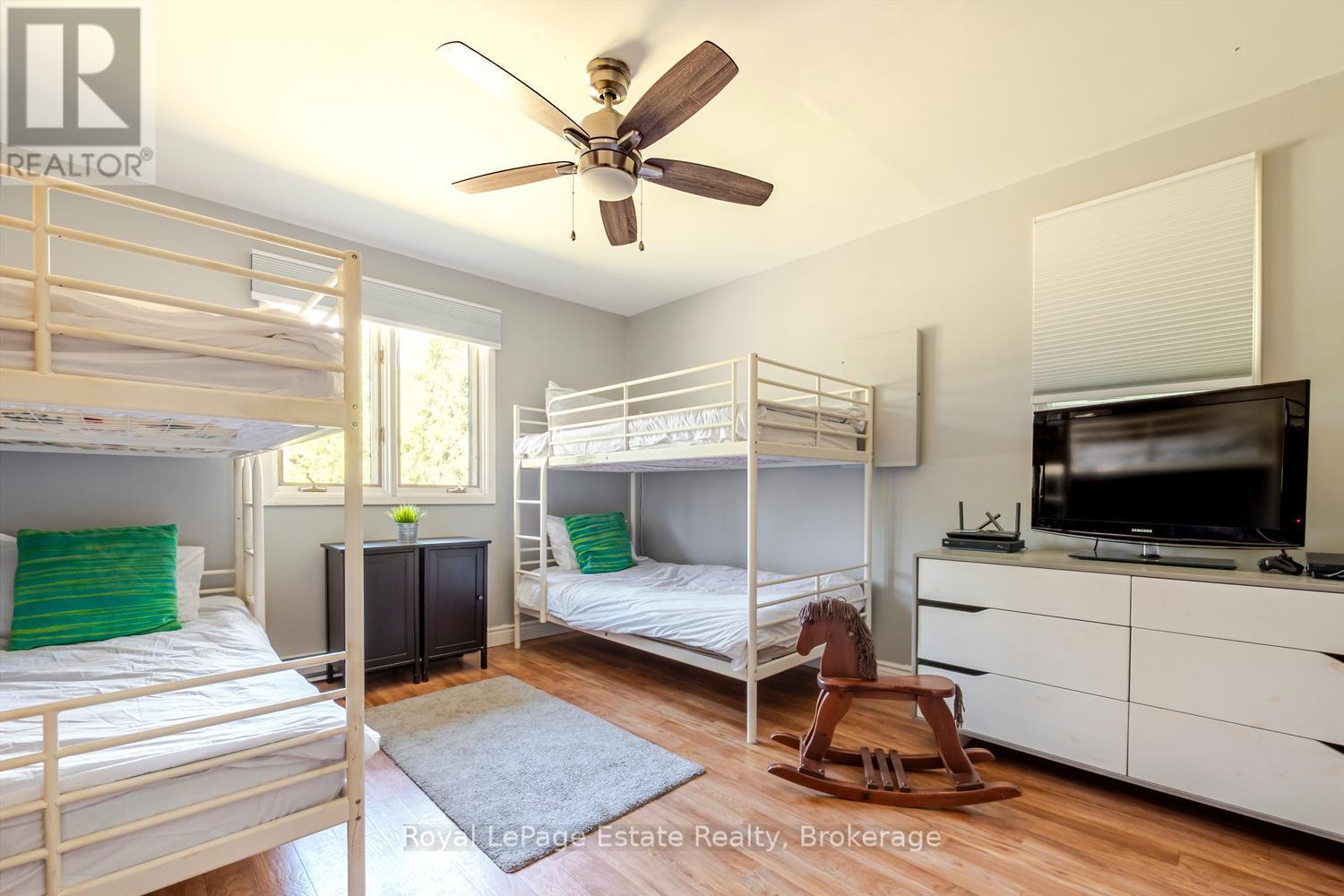 1207 Sauble Falls Road, South Bruce Peninsula, Ontario  N0H 2G0 - Photo 25 - X13059100