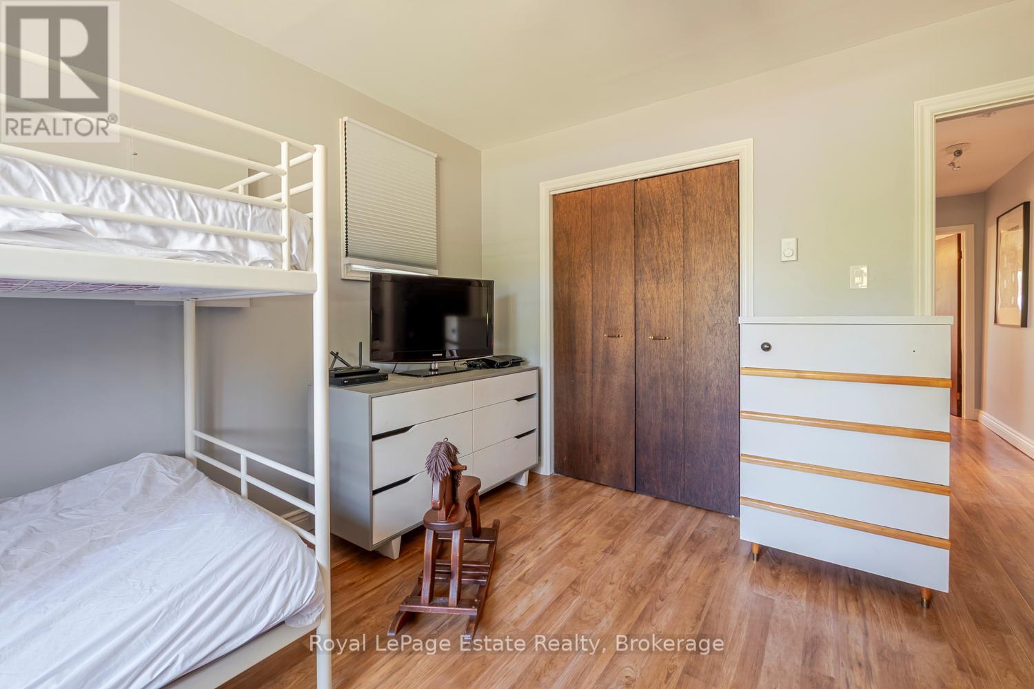 1207 Sauble Falls Road, South Bruce Peninsula, Ontario  N0H 2G0 - Photo 27 - X13059100