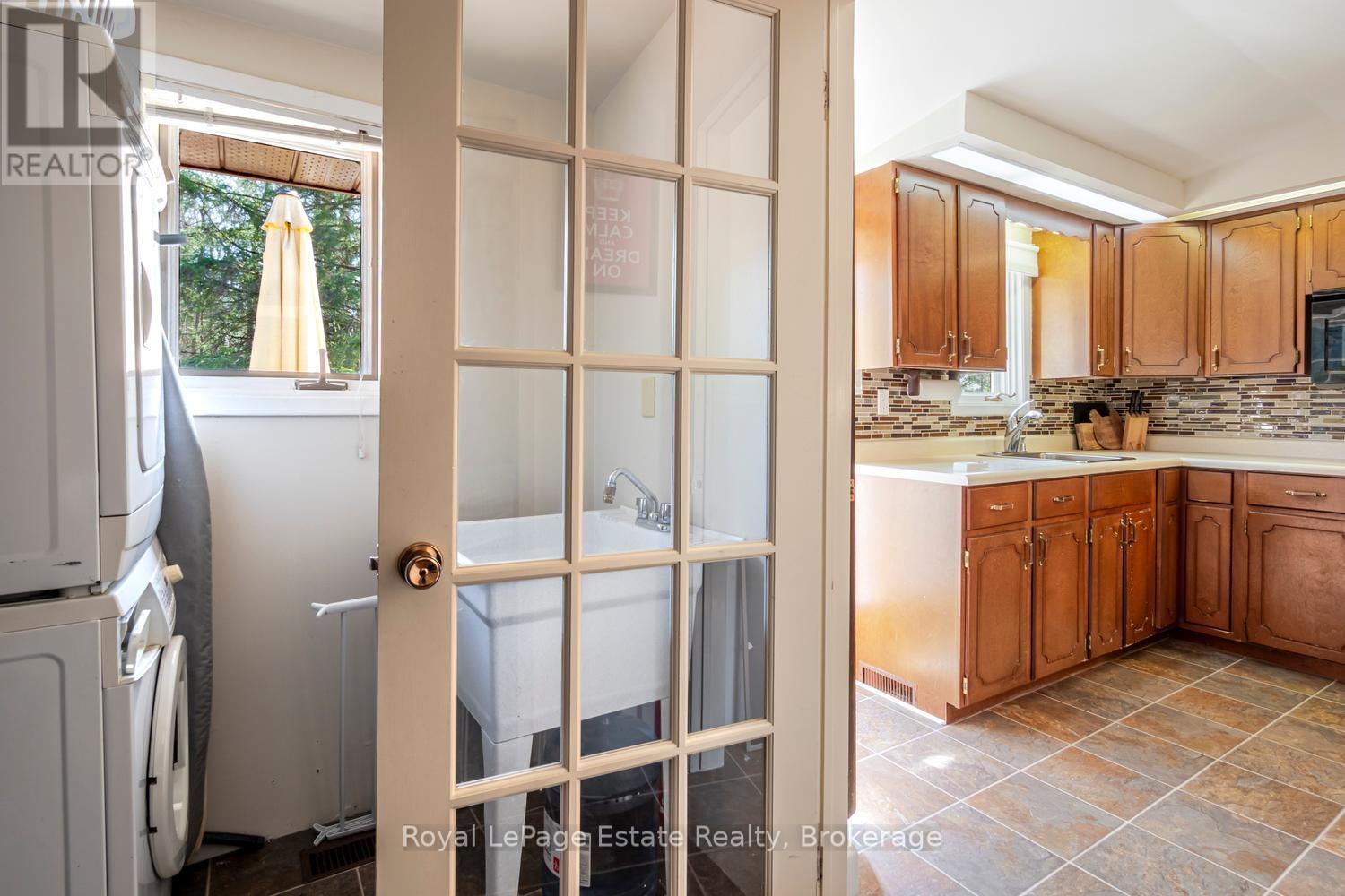 1207 Sauble Falls Road, South Bruce Peninsula, Ontario  N0H 2G0 - Photo 29 - X13059100