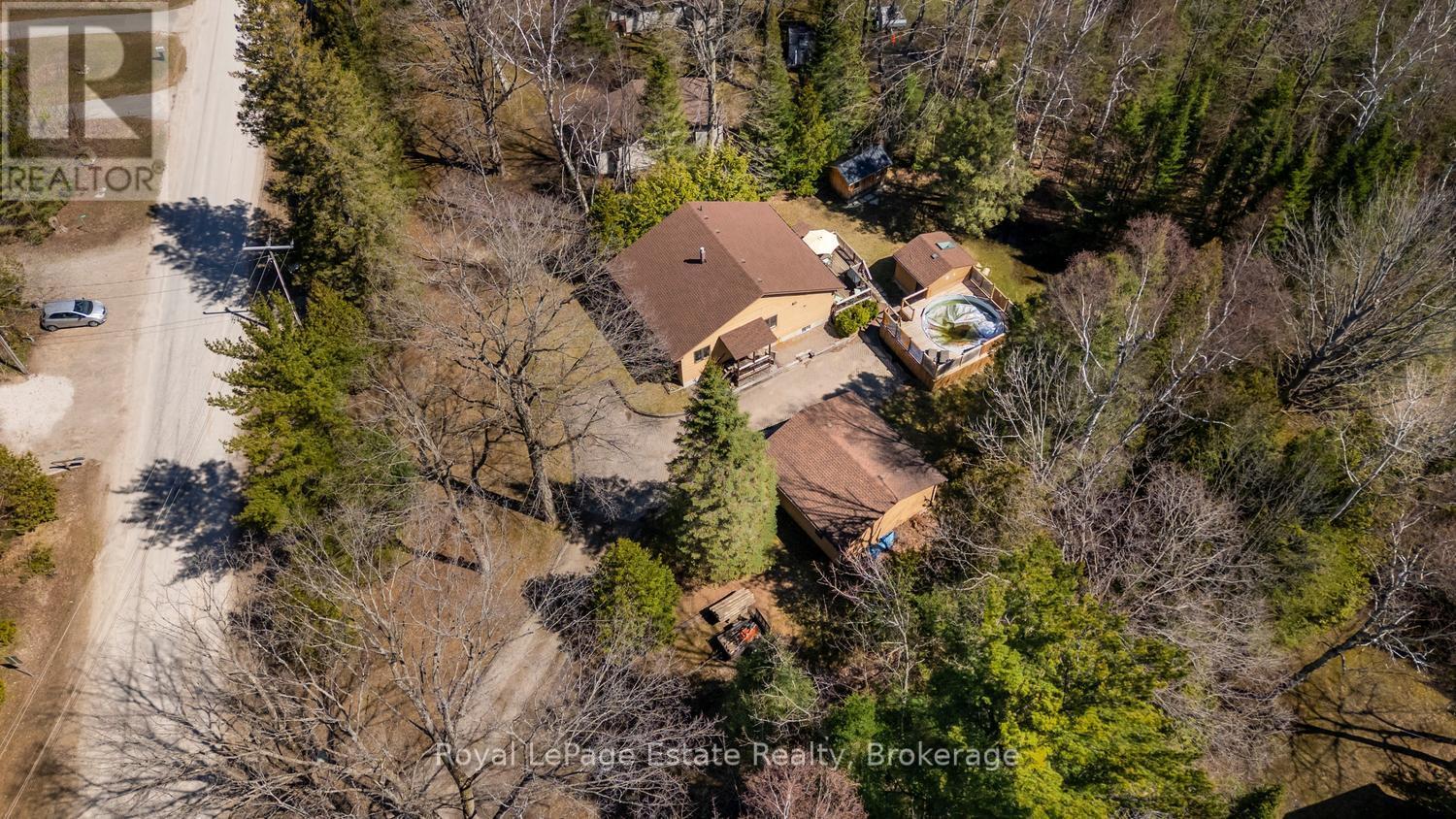 1207 Sauble Falls Road, South Bruce Peninsula, Ontario  N0H 2G0 - Photo 41 - X13059100