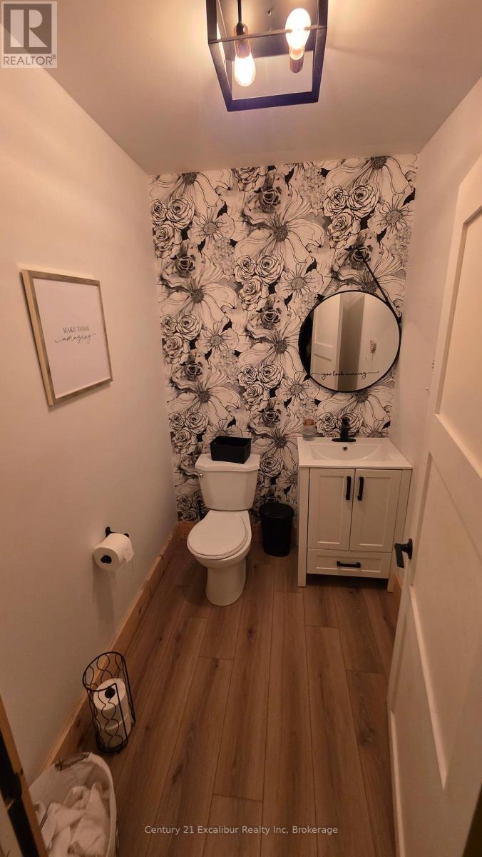 154 & 162 Main Street S, Wellington North, Ontario  N0G 2L2 - Photo 6 - X13059104